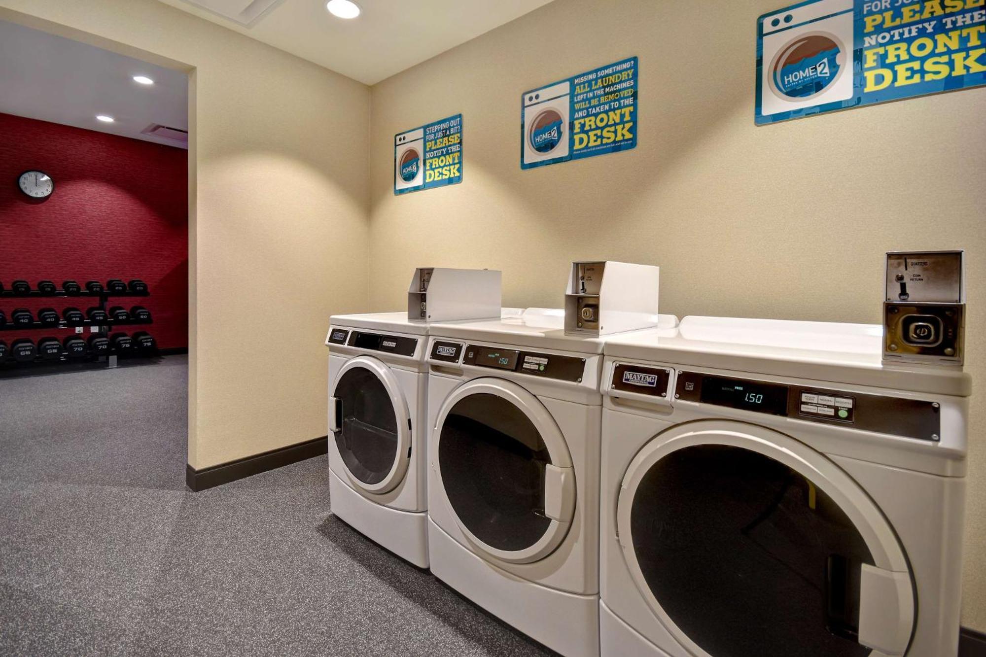 Home2 Suites By Hilton Boston South Bay Екстер'єр фото