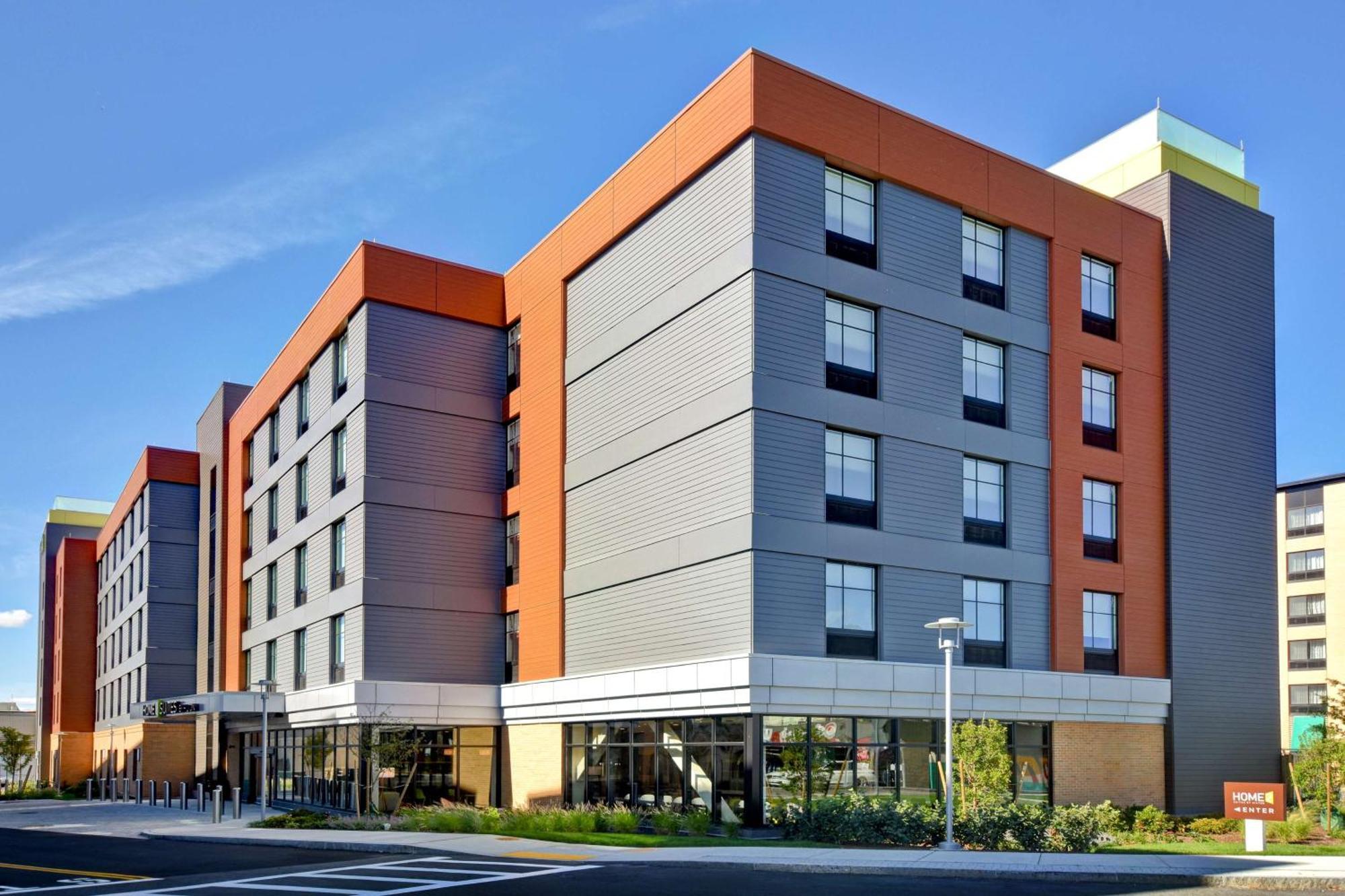Home2 Suites By Hilton Boston South Bay Екстер'єр фото